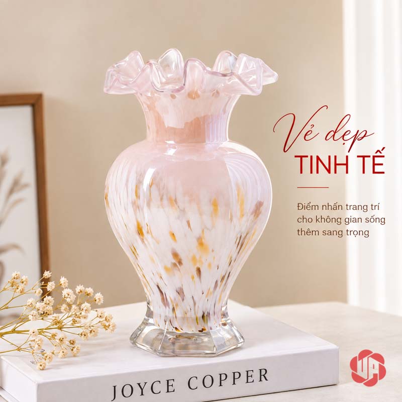 Lọ Hoa Thủy Tinh Pastel Nghệ Thuật Trang Trí Phòng Khách UPT14 Lọ thủy tinh hồng vàng dáng hoa đặt cạnh sách – lọ hoa thủy tinh pastel UPT14