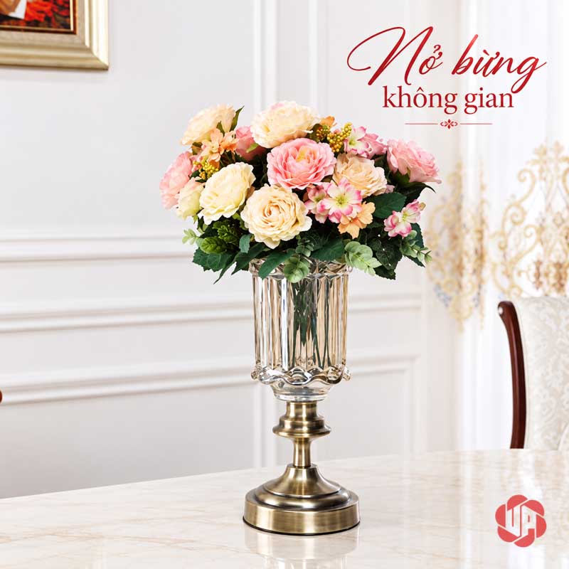 Lọ Hoa Thủy Tinh Tân Cổ Điển Chân Ánh Kim UPT11 Lọ hoa thủy tinh chân kim loại cắm hoa pastel trong phòng khách