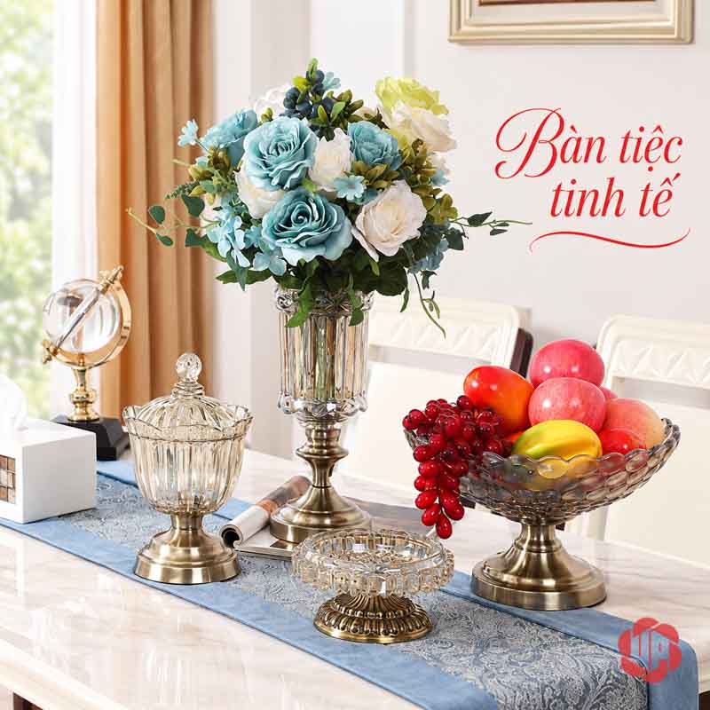 Lọ Hoa Thủy Tinh Tân Cổ Điển Chân Ánh Kim UPT11 Lọ hoa thủy tinh trang trí bàn tiệc cạnh khay trái cây