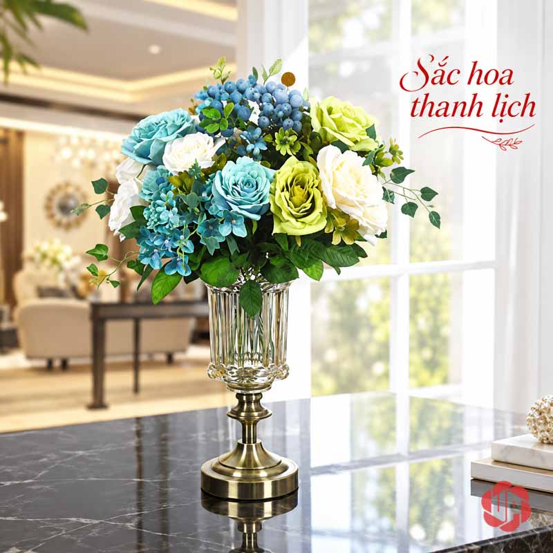 Lọ Hoa Thủy Tinh Tân Cổ Điển Chân Ánh Kim UPT11 Lọ thủy tinh cắm hoa xanh trắng trên bàn sáng