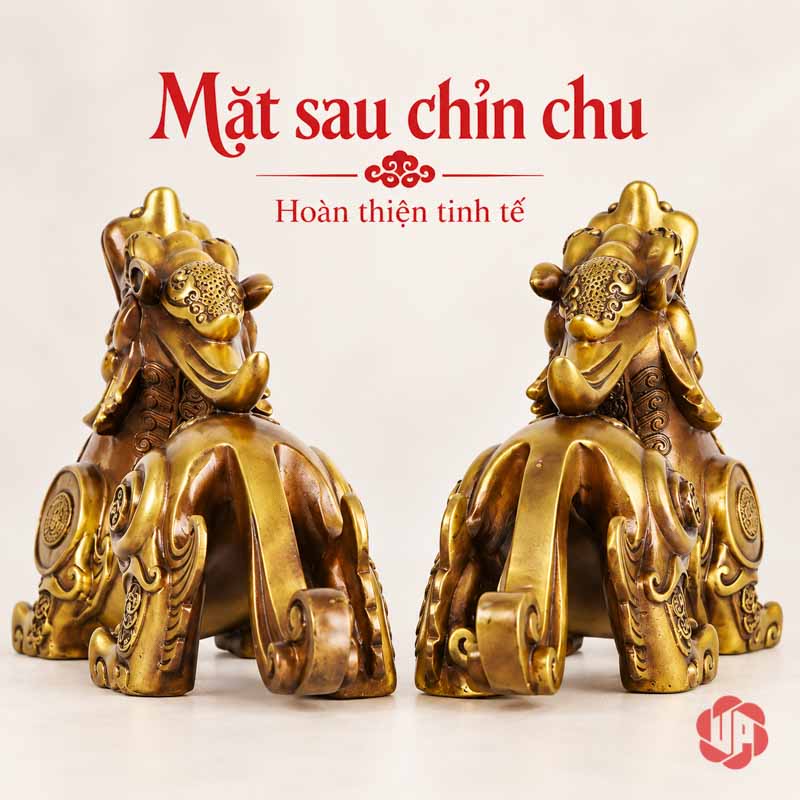 Cặp Tượng Tỳ Hưu Phong Thủy Bằng Đồng UPD002 Hai tượng tỳ hưu nhìn từ sau chếch bên, đuôi cuộn và thân uốn cong