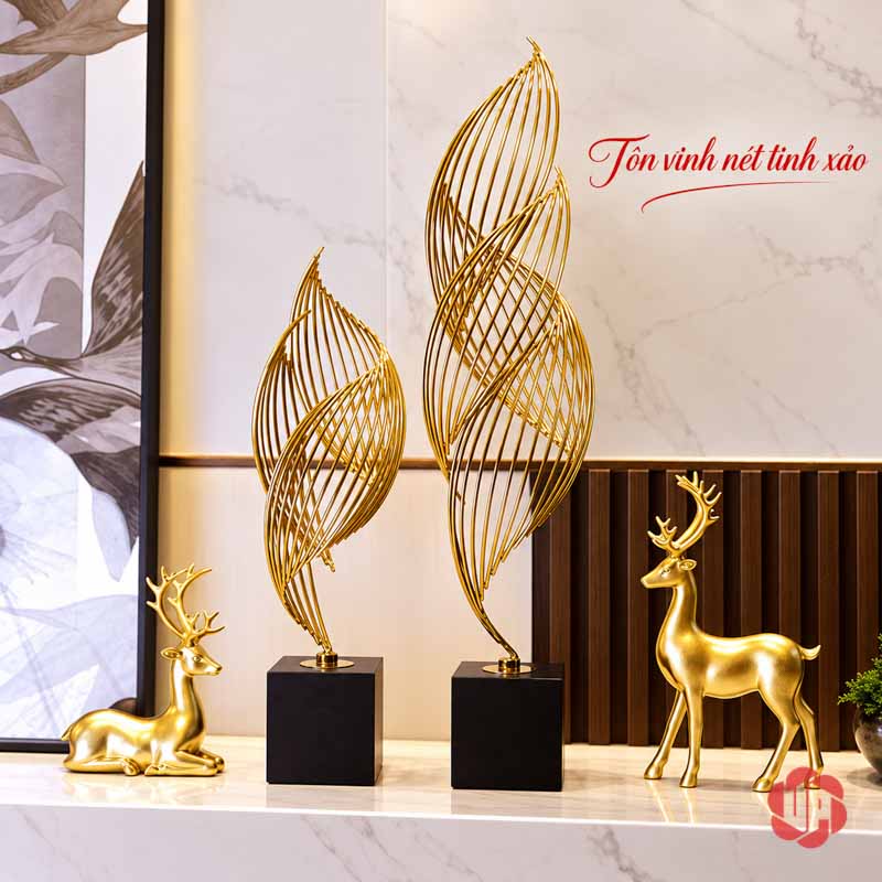 Ngọn Lửa Decor Trang Trí Ánh Vàng UP026 Ngọn lửa decor phối cùng tượng hươu ánh vàng
