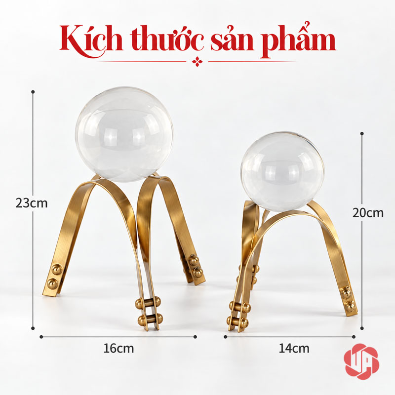 Quả Cầu Pha Lê Phong Thủy Chân Vòm Ánh Vàng UP012 Quả cầu pha lê phong thủy với kích thước hai cỡ chân vòm