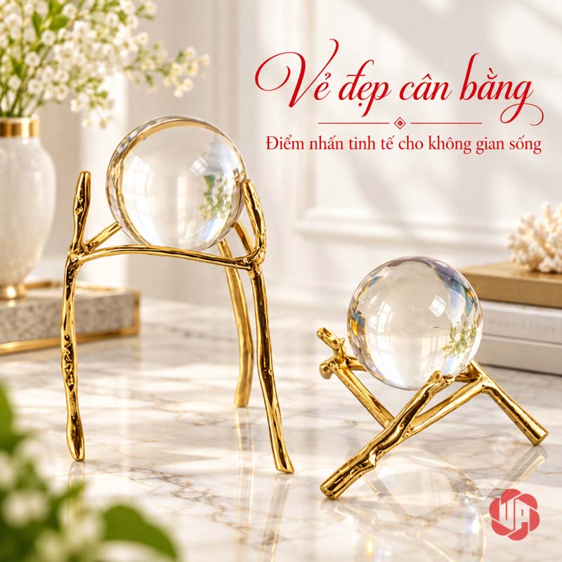 Quả Cầu Thủy Tinh Trang Trí Chân Đồng Cành Cây UP014 Quả cầu thủy tinh trang trí hai dáng trên mặt đá sáng