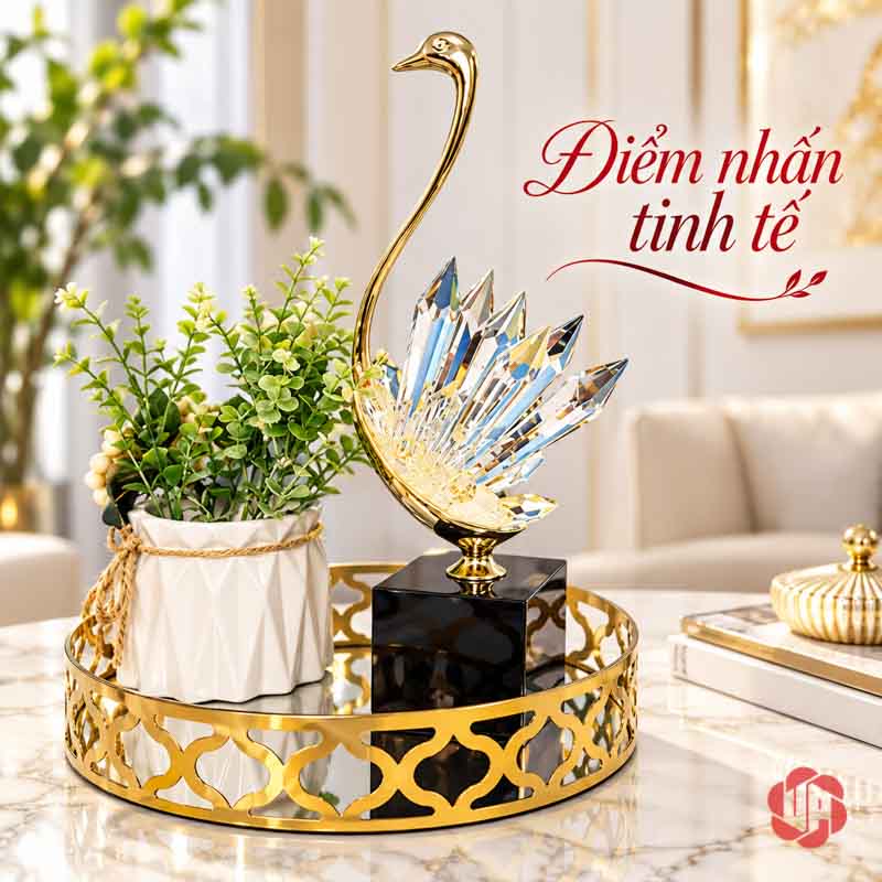 Tượng Decor Đôi Chim Thiên Nga Cao Cấp, Đồng Và Pha Lê UPD072-A Thiên nga đuôi pha lê và chậu cây nhỏ cùng đặt trên khay tròn