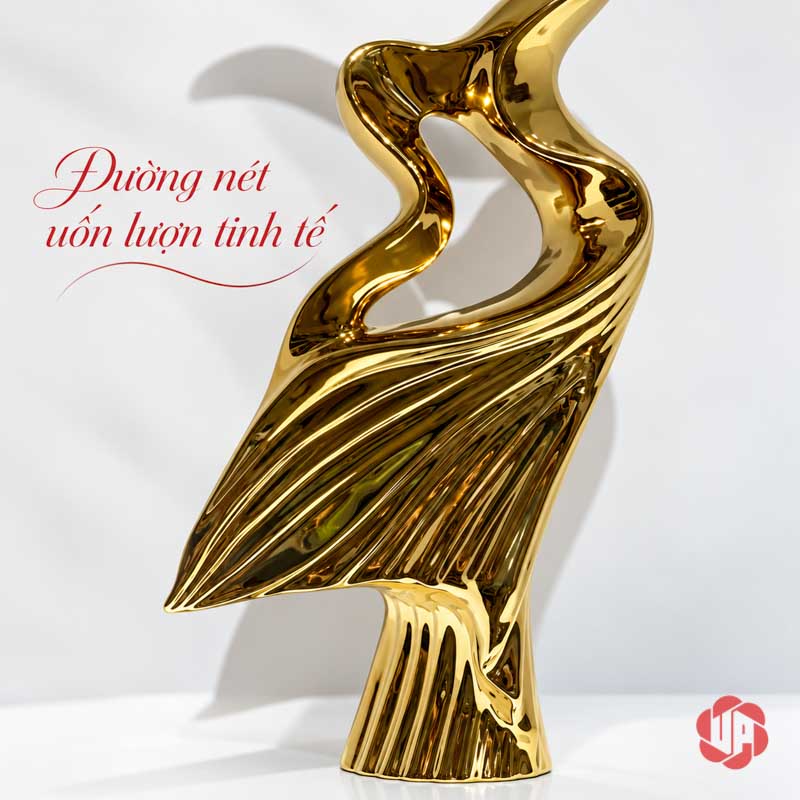 Tượng Decor Nghệ Thuật Tinh Thần Phấn Chấn UP056 Tượng decor nghệ thuật cận cảnh thân xếp nếp