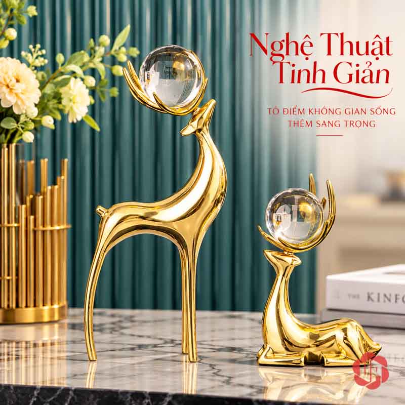 Tượng Trang Trí Hươu Đồng Nâng Cầu Thủy Tinh UPD060A Tượng trang trí hươu đồng với hươu nằm phía trước