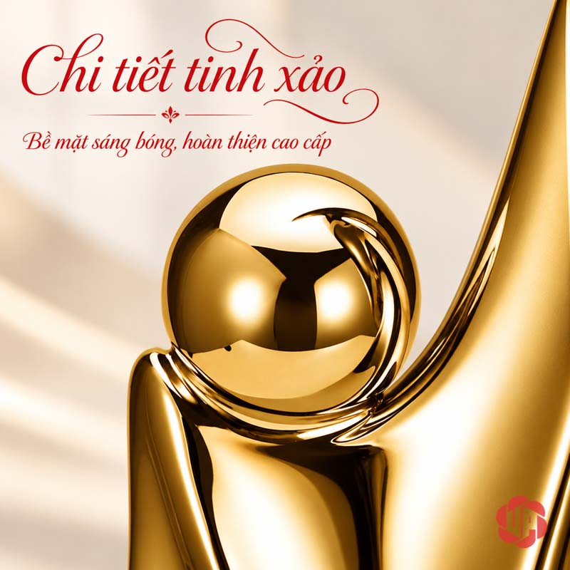 Tượng Trang Trí Nghệ Thuật Kho Báu UP039 Tượng trang trí Kho Báu cận cảnh viên cầu vàng nằm trong nhánh cong