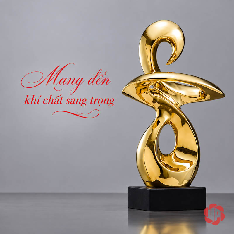 Tượng Trang Trí Nghệ Thuật Vận May Và Bước Ngoặt UP054V Tượng trang trí mạ vàng nhìn chếch trên nền xám