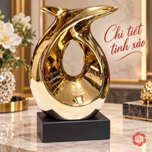 Tượng trang trí nghệ thuật phần thân dưới trên đế đen