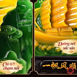 Tượng trang trí phong thủy với chi tiết núi xanh và cánh buồm vàng