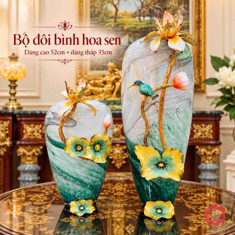 Bình Hoa Sen Thủy Tinh Tráng Men Xanh Ngọc UPT16 Cặp bình hoa sen thủy tinh nổi bật trong không gian phòng khách