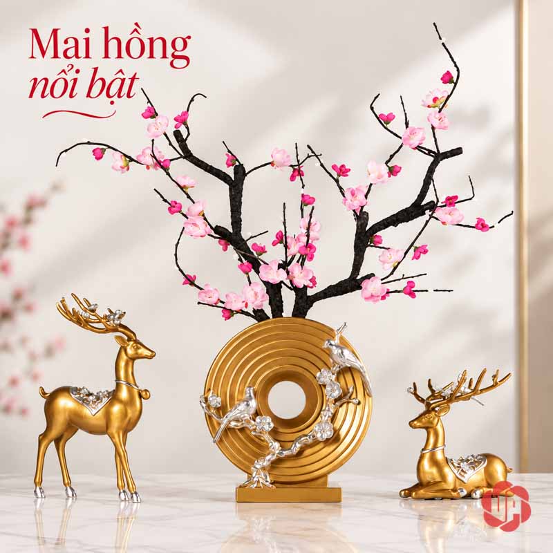 Đồ Trang Trí Decor Hươu Vàng, Chim Và Hoa Mai UPV016 Tượng vòng tròn cắm hoa hồng đặt giữa hươu đứng và hươu nằm