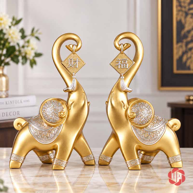 Đồ Decor Cặp Voi Phú Quý Trang Trí Phòng Khách UPV017 Cặp tượng voi màu vàng vòi cuộn cao treo thẻ chữ Tài và Phúc, chi tiết tai màu bạc