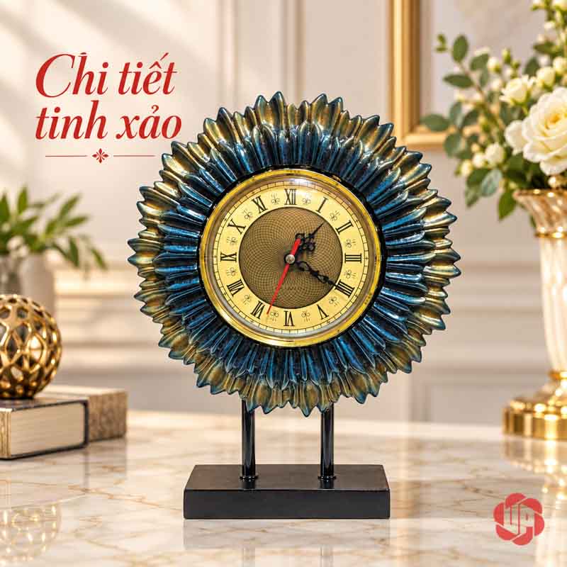 Bộ Decor Trang Trí Hươu Và Đồng Hồ Mặt Trời UPV026 Cận cảnh đồng hồ mặt trời với các cánh xanh viền vàng, mặt số La Mã và đế đen