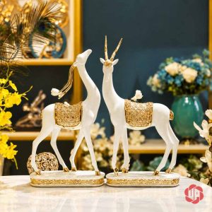 Đôi tượng dê nghệ thuật UPV064 thân trắng phối hoa văn vàng