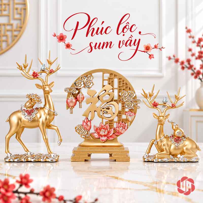 Bộ Tượng Hươu Chữ Phúc UPV067 Hai hươu vàng đặt hai bên chữ Phúc trong khung cảnh có hoa đỏ